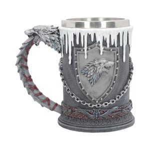 KORBEL GAME OF THRONES HOUSE STARK TANKARD - GAME OF THRONES - HRA O TRŮNY{% if kategorie.adresa_nazvy[0] != zbozi.kategorie.nazev %} - LICENCOVANÉ ZBOŽÍ - FILMY, HRY, SERIÁLY{% endif %}