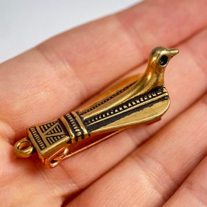 ŘÍMSKÁ PTAČÍ FIBULA, BRONZ - HOLUBICE - BROŽE A KNOFLÍKY - ŠPERKY