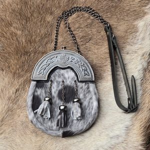 SKOTSKÝ SPORAN I S OPASKEM - BRAŠNY Z KŮŽE - SEDLÁŘSTVÍ