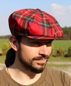 ČEPICE TARTAN, ČERVENÁ, IRSKO - BEKOVKY - MÓDA