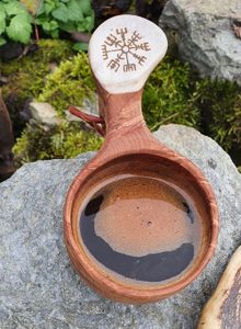 VEGVÍSIR KUKSA, LAPONSKÁ NÁDOBKA - KUKSY - TÁBOŘENÍ A ŘEMESLA