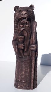 VELES - MEDVĚD, DŘEVĚNÁ VYŘEZÁVANÁ SOŠKA - EVROPSKÉ SOŠKY - HOME DECOR