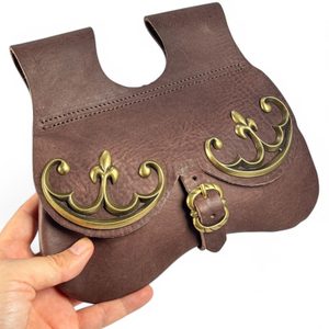 STŘEDOVĚKÁ KOŽENÁ BRAŠNA XV. - XVI. STOLETÍ - BRAŠNY Z KŮŽE - SEDLÁŘSTVÍ