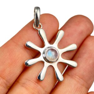 STELLA, STŘÍBRNÝ PŘÍVĚSEK, DUHOVÝ MĚSÍČNÍ KÁMEN AG 925/1000 - PŘÍVĚSKY - STŘÍBRNÉ ŠPERKY