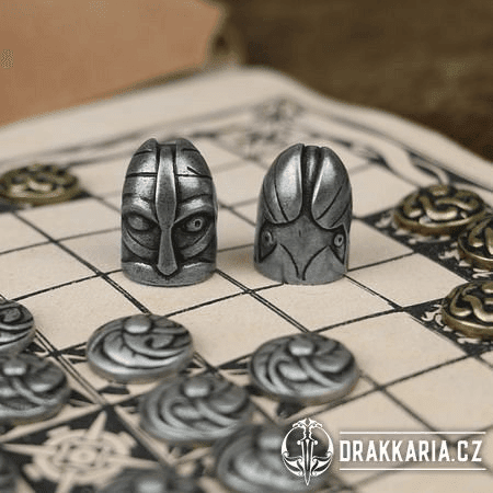 HNEFATAFL - VIKINSKÉ ŠACHY S HRACÍMI KAMENY, CESTOVNÍ BALENÍ