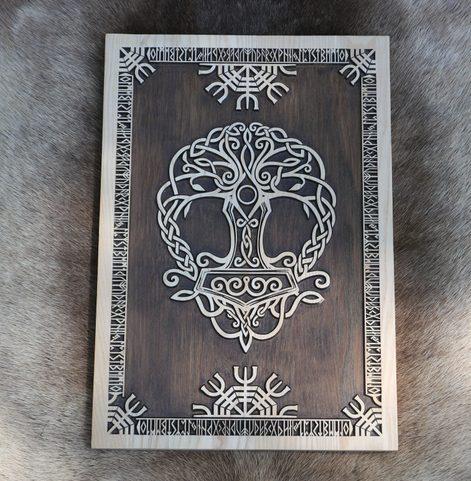 MJOLLNIR NÁSTĚNNÁ DEKORACE, DESKA 32 X 45 CM