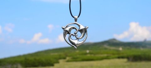 TRISKEL, JIŽNÍ GALIE, STŘÍBRNÝ PŘÍVĚSEK, AG 925
