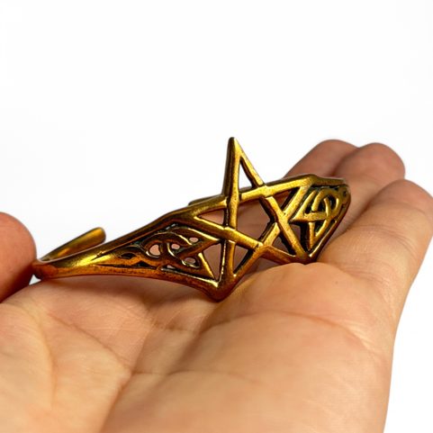 BRONZOVÝ NÁRAMEK S PENTAGRAMEM