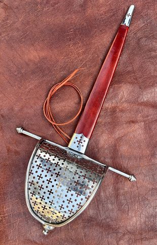 MAIN GAUCHE DAGGER, 17TH CENTURY