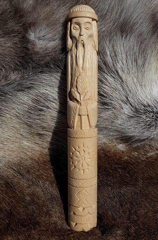 ROD, BŮH STVOŘITEL, SLOVANSKÁ VYŘEZÁVANÁ SOŠKA