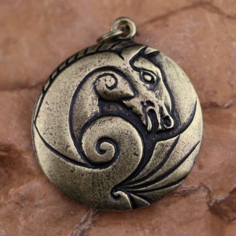KELTSKÝ KŮŇ AMULET STAROMOSAZ