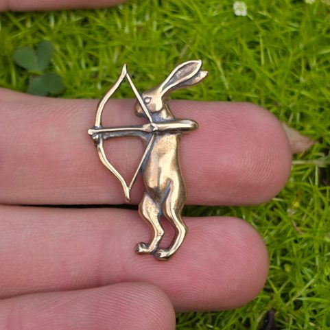 BRONZE BELT MOUNT, MEDIEVAL KILLER RABBIT ARCHER