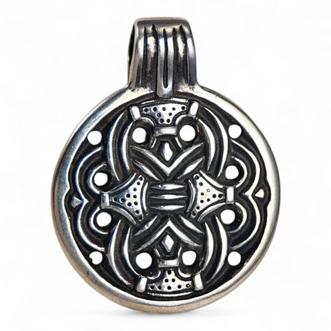 BORRE - STŘÍBRNÝ PŘÍVĚSEK, VIKINSKÝ STYL, AG 925