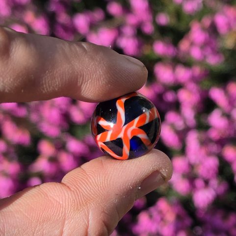 VINUTÁ PERLE, SKLENĚNÝ KORÁLEK