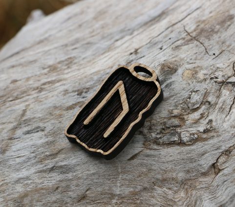 URUZ - RUNOVÝ AMULET DŘEVĚNÝ