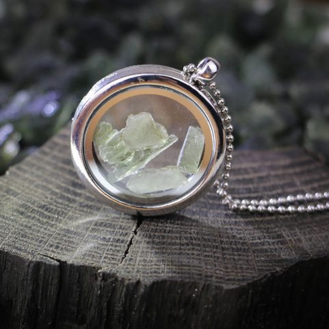 VLTAVÍN SKLENĚNÁ DÓZA