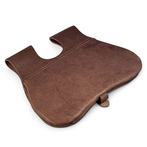 STŘEDOVĚKÁ KOŽENÁ BRAŠNA XV. - XVI. STOLETÍ