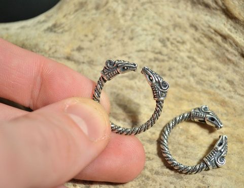 DREKI, STŘÍBRNÝ VIKINSKÝ STŘÍBRNÝ PRSTEN, AG 925