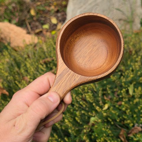 WOODEN KUKSA
