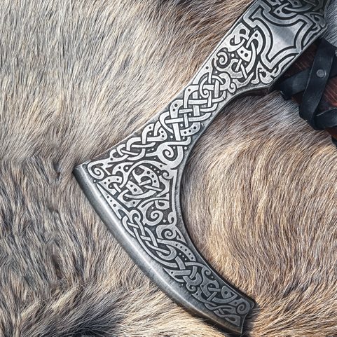 MJOLLNIR LEPTANÝ THOROVO KLADIVO - OBOURUČNÍ SEKERA