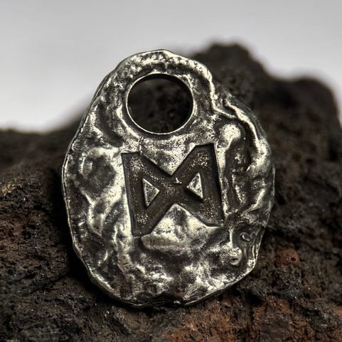 DAGAZ - RUNOVÝ AMULET