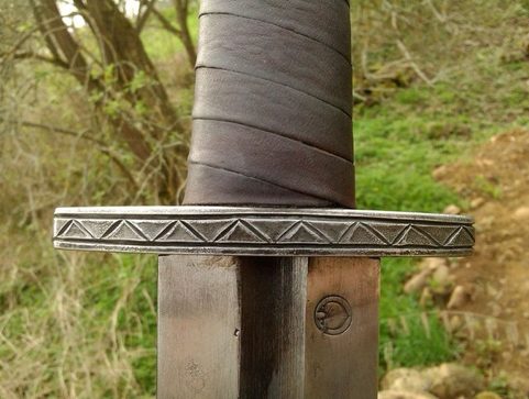 TUROLD, MEČ VIKING
