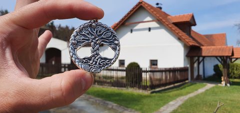 KELTSKÝ DUB POSVÁTNÝ STROM ŽIVOTA STŘÍBRNÝ PŘÍVĚSEK, AG 925, 27G