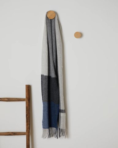 ŠÁLA IRSKÁ,  FOXFORD NAVY BLOCK STRIPE, JEHNĚČÍ VLNA