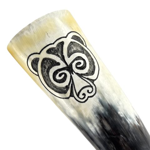 URSUS, MEDVĚD, ROH NA PITÍ