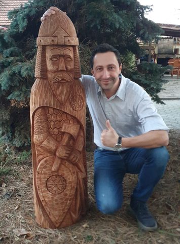 PERUN, SLOVANSKÝ BŮH, VYŘEZÁVANÁ SOŠKA - VYSOKÁ 120CM