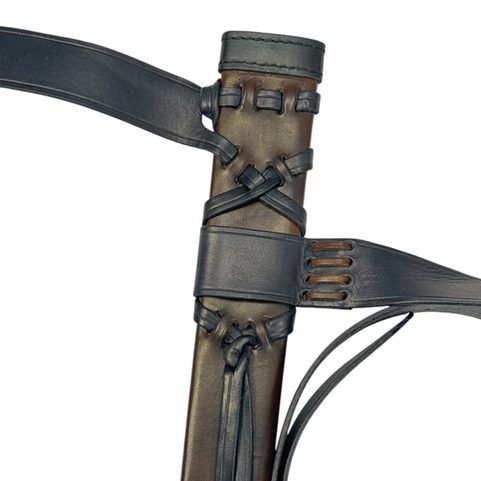 KOŽENÁ POCHVA PRO STŘEDOVĚKÝ JEDENAPŮLRUČNÍ MEČ