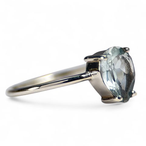 VIENNA, PRSTEN, MODRÝ TOPAZ, STŘÍBRO 925/1000
