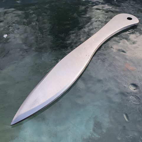 BOAR VRHACÍ NŮŽ LEŠTĚNÝ - 1 KUS