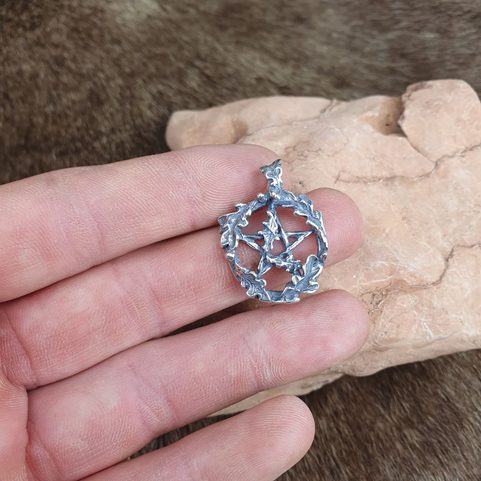 DUBOVÝ PENTAGRAM, STŘÍBRNÝ PŘÍVĚSEK, AG 925