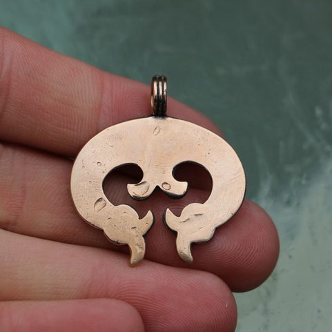 VELKOMORAVSKÁ LUNICE, NITRA, PŘÍVĚŠEK, BRONZ