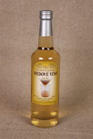 MEDOVÉ VÍNO