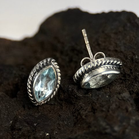 DINA, STŘÍBRNÉ NÁUŠNICE, MODRÝ TOPAZ, AG 925/1000