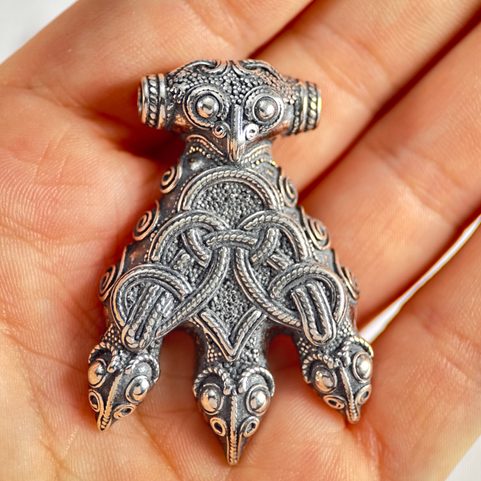 THOROVO KLADIVO PAŘÁT, STŘÍBRNÝ PŘÍVĚSEK, AG 925, 17G