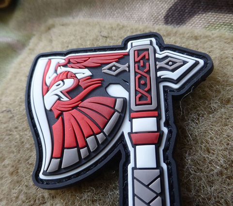 TRPASLIČÍ SEKERA, 3D PVC NÁŠIVKA