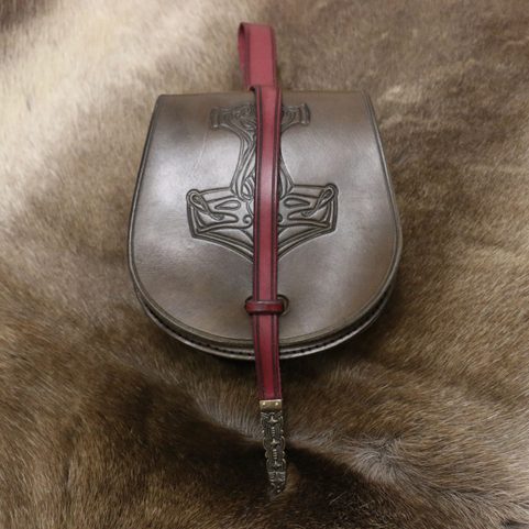 MJÖLLNIR, KOŽENÁ TAŠVICE