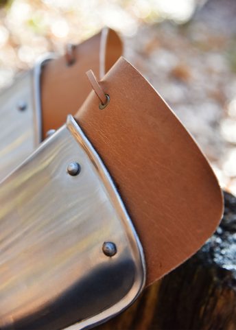 STŘEDOVĚKÁ ZBROJ - NOHY, 1,2 MM