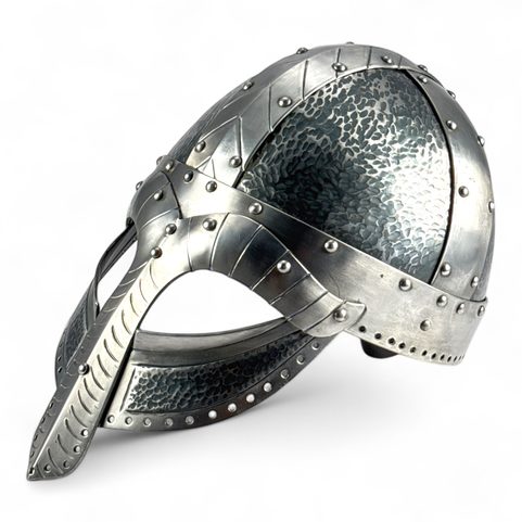 HÅKON, VIKINSKÁ PŘILBA