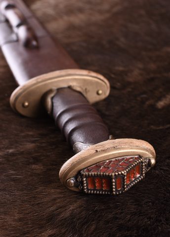 ANGLOSASKÝ MEČ SUTTON HOO S POCHVOU, 7. STOLETÍ