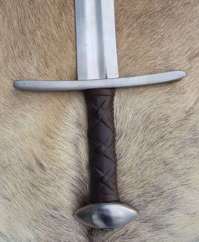 ULFHEDNAR, RANĚ STŘEDOVĚKÝ MEČ, OSTRÁ REPLIKA