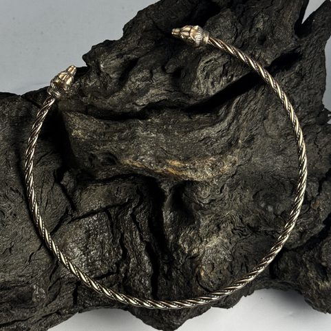 BERSERKER, MEDVĚD, BRONZOVÝ TORQUES