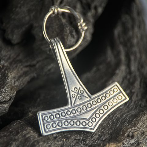 THOROVO KLADIVO, STŘÍBRNÝ PŘÍVĚSEK, AG 925, 10 G