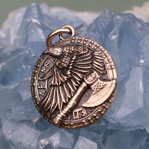 DO VALHALLY! VIKINSKÝ BOJOVÝ AMULET, BRONZ