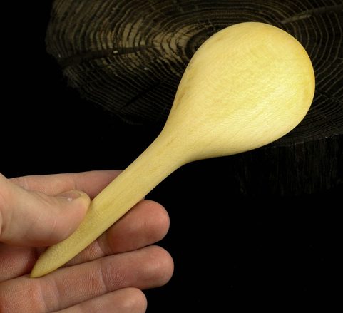 VYŘEZÁVANÁ LŽIČKA, DŘEVO