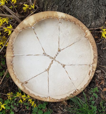 ŠAMANSKÝ BUBEN - YGGDRASIL
