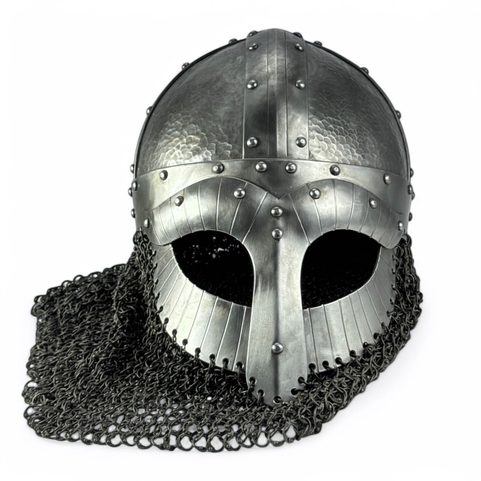 BORG, VIKINGSKÁ PŘILBA S KROUŽKOVÝM ZÁVĚSEM